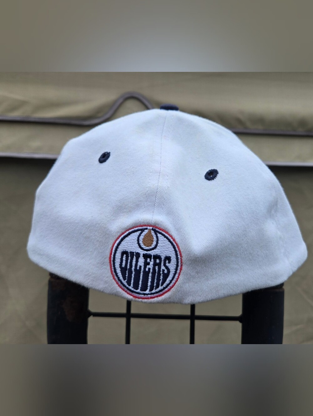 Edmonton Oilers White Script Baseball Cap - Picture 3 of 7